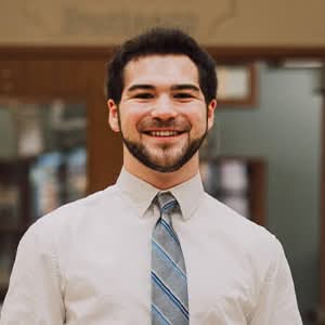 Headshot of Aaron Cox