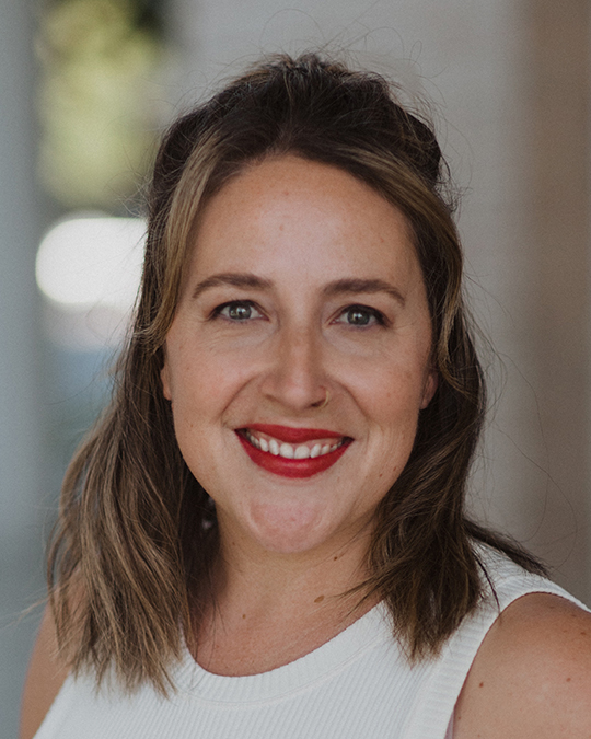 Headshot of Annie Stillar