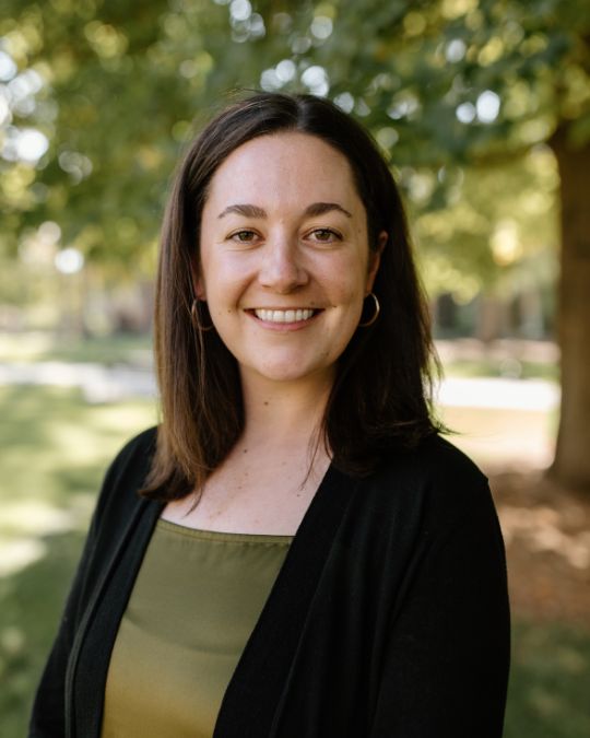 Headshot of Tess Abbott