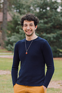 Outdoor photo portrait of Abdullah Abuilkheir