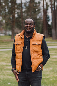 Outdoor photo portrait of Elysee Kazadi